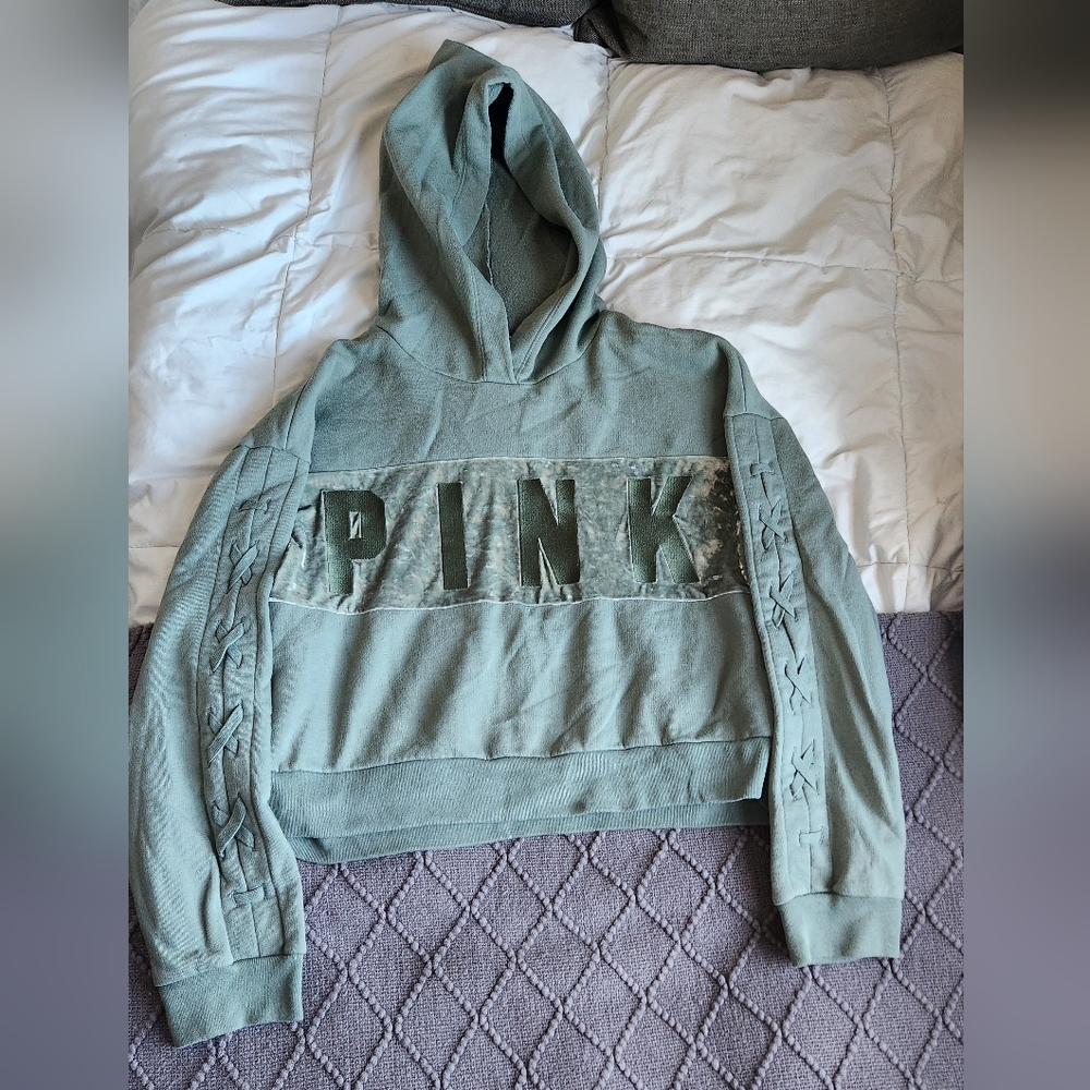 Victoria's Secret Pink Green Womens Large Sweatshirt
